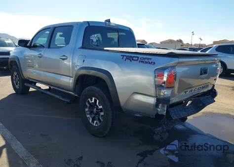 2023 Toyota Tacoma Trd Off Road z USA, uszkodzony, nr VIN 3TMAZ5CNXPM218663